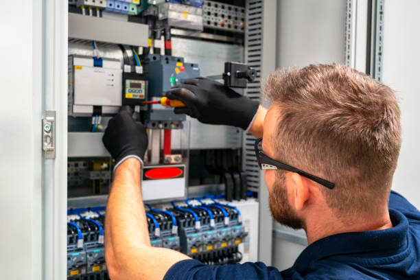 Best Electrician for Home Renovation  in Centralia, MO